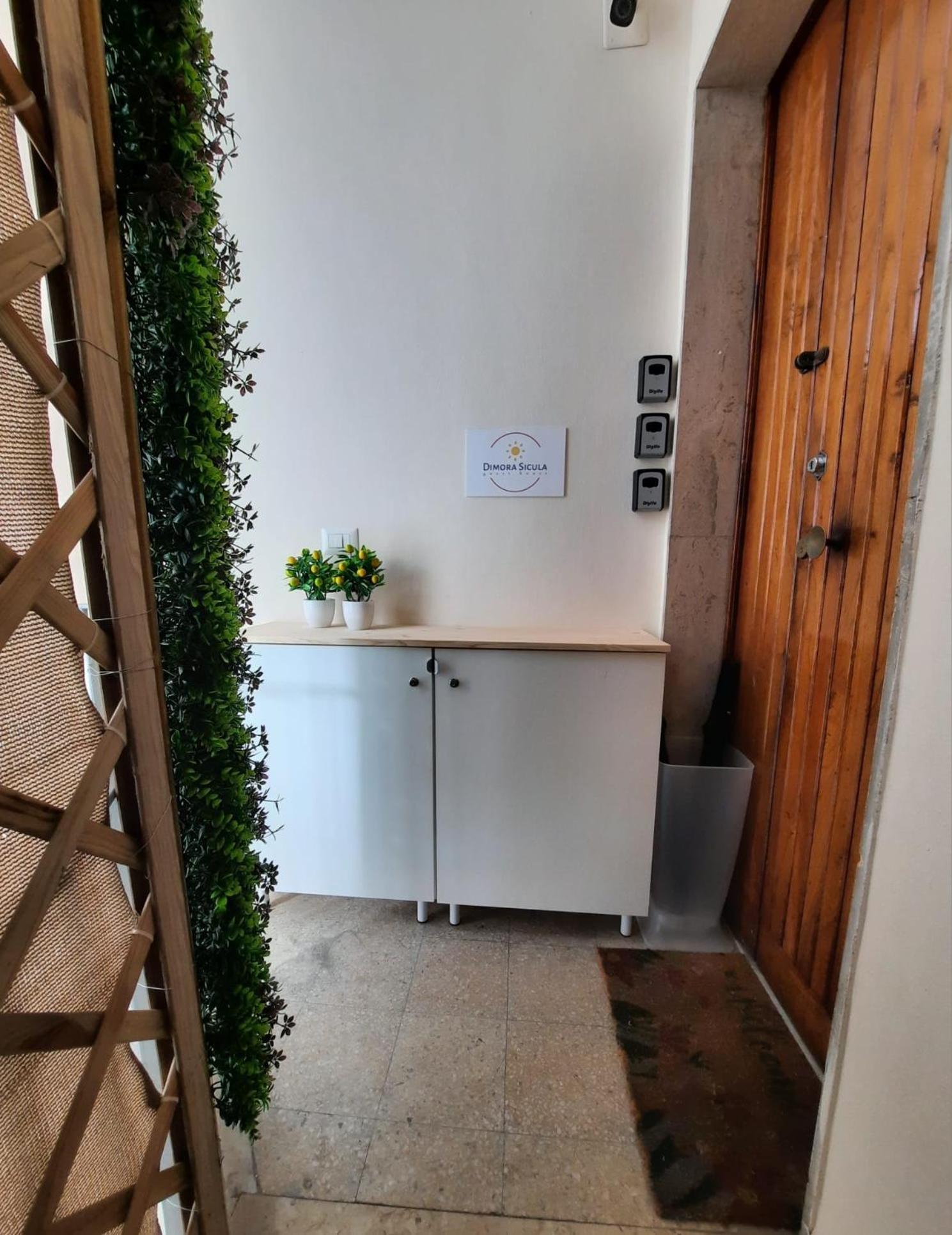 Dimora Sicula Guest House CTA Exterior photo
